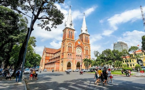 Ho Chi Minh City & Cu Chi Tunnels Full Day Tour